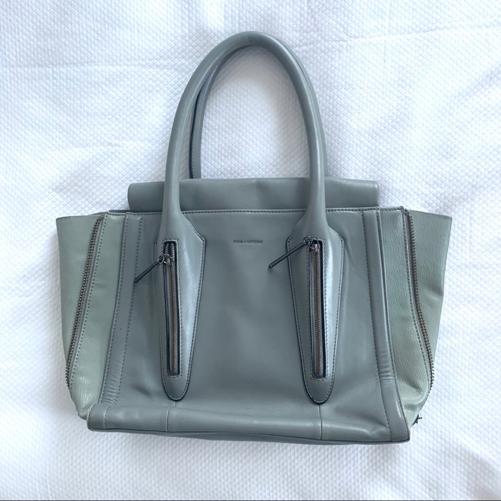 Pour La Victoire Gray purse